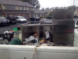 Best Hot Tub Removal  in New Braunfels, TX